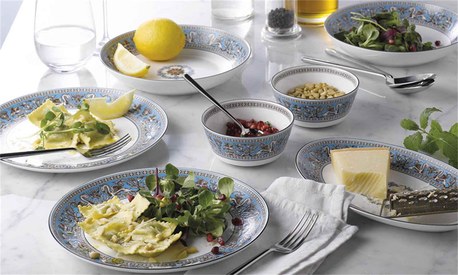 WEDGWOOD - Florentine Turquoise - Roomkannetje