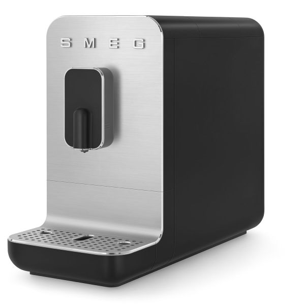 SMEG - Koffieapparaten - BCC11BLMEU Espressomachine volautomaat Zwart