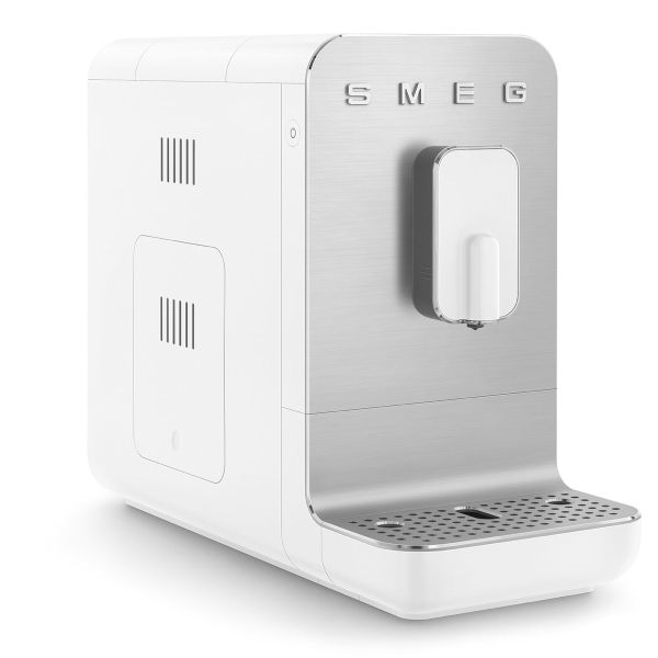 SMEG - Koffieapparaten - BCC11WHMEU Espressomachine volautomaat mat wit