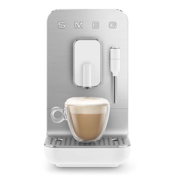 SMEG - Koffieapparaten - BCC12WHMEU Espressomachine volautomaat met stoompijp mat wit