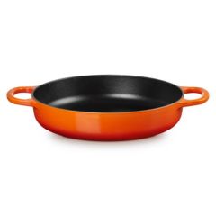 Le Creuset Gietijzer Hapjespan 2 grepen 28cm oranjerood